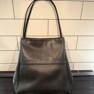 Matt & Nat Vegan Leather Tote – Black – Minimalist Chic